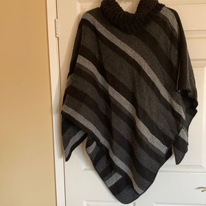 NWT Torrid Poncho